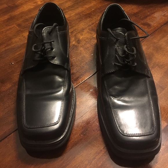 Nunn Bush Other - Nunnbush men's size 9.5 dress shoes