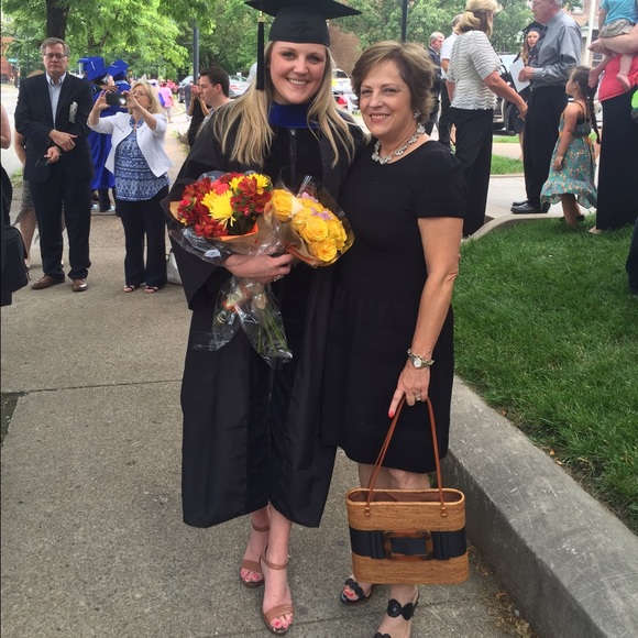 Meet your posher, Jane! - Picture 3 of 4