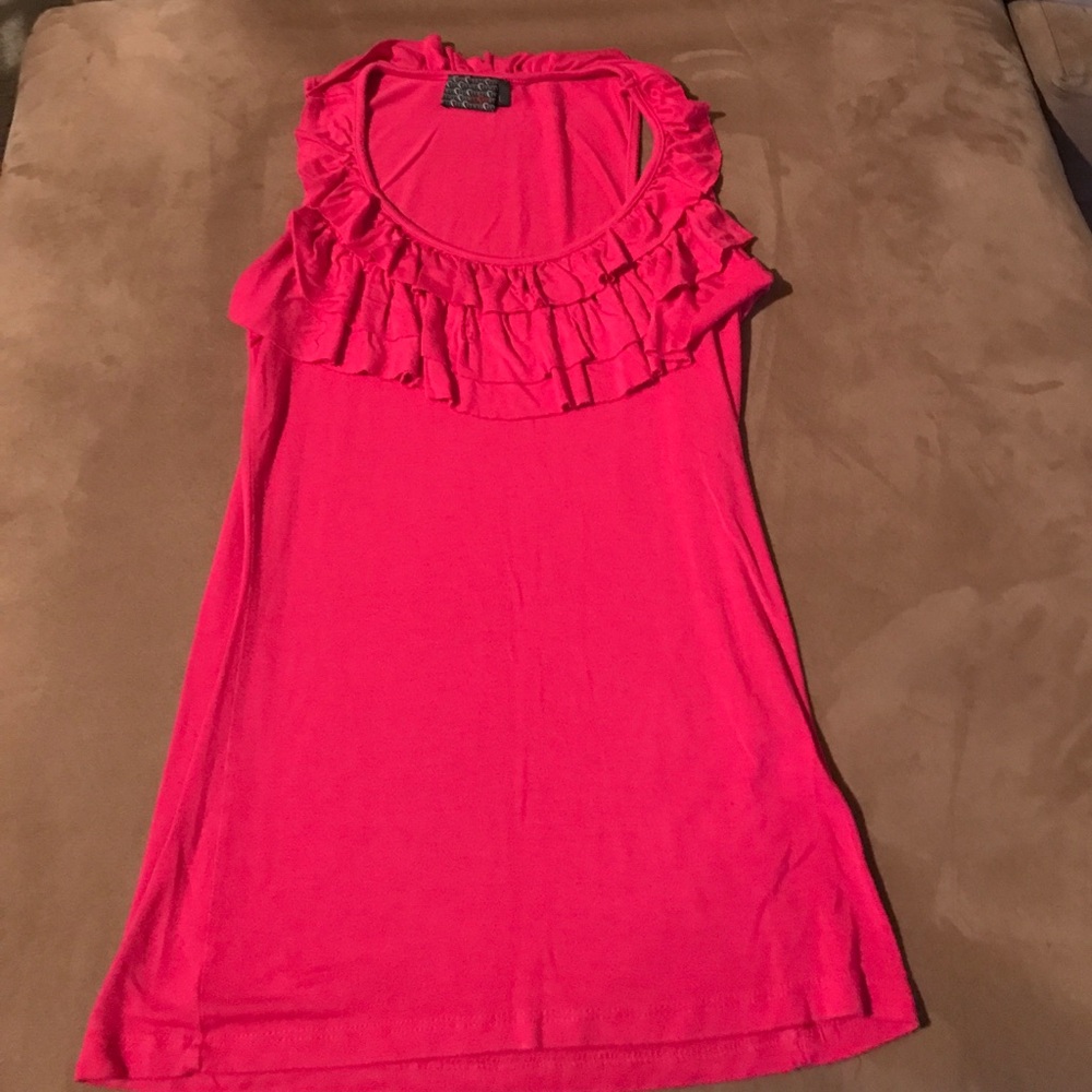 Ruffle tank