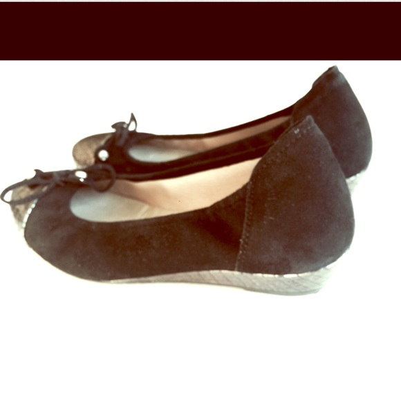 Two tone suede flats - Picture 3 of 4