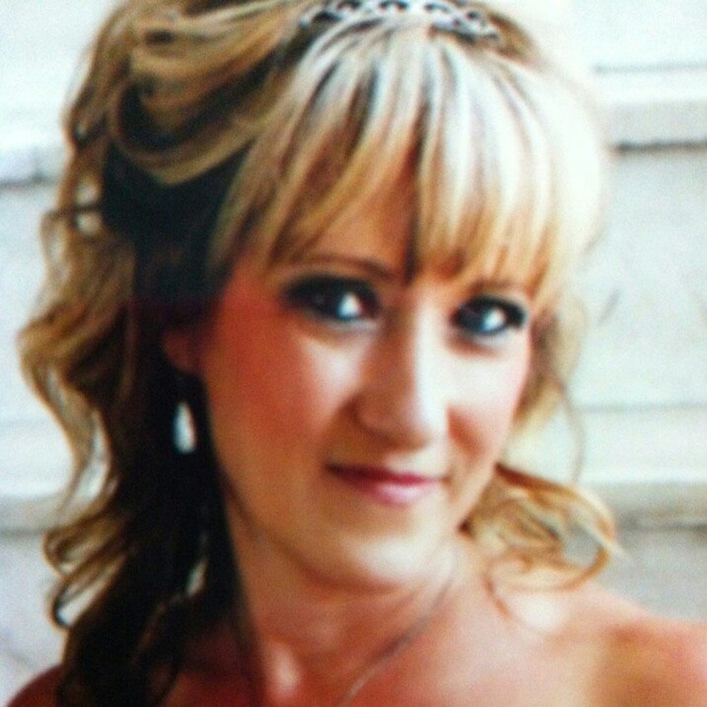 Meet your Posher, Pamela