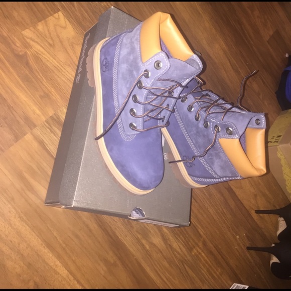 Timberland Boots - Picture 1 of 4