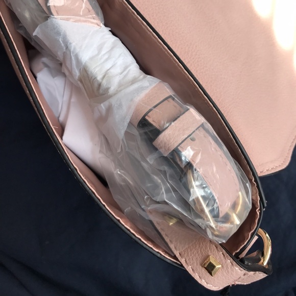 ⚡️Last ☝️ ⚡️Victoria's Secret crossbody boho bag - Picture 4 of 5