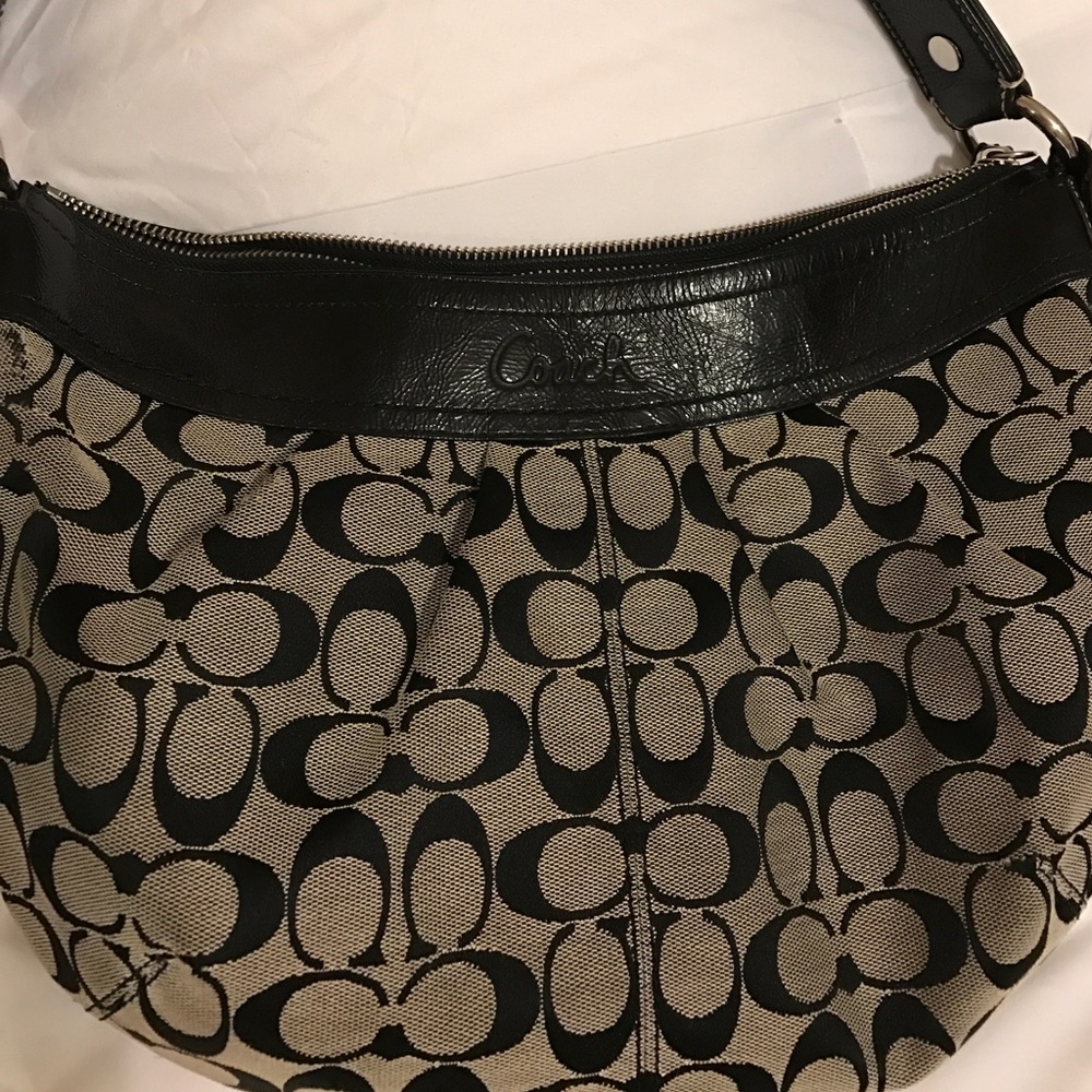 Black classic Coach fabric shoulder bag