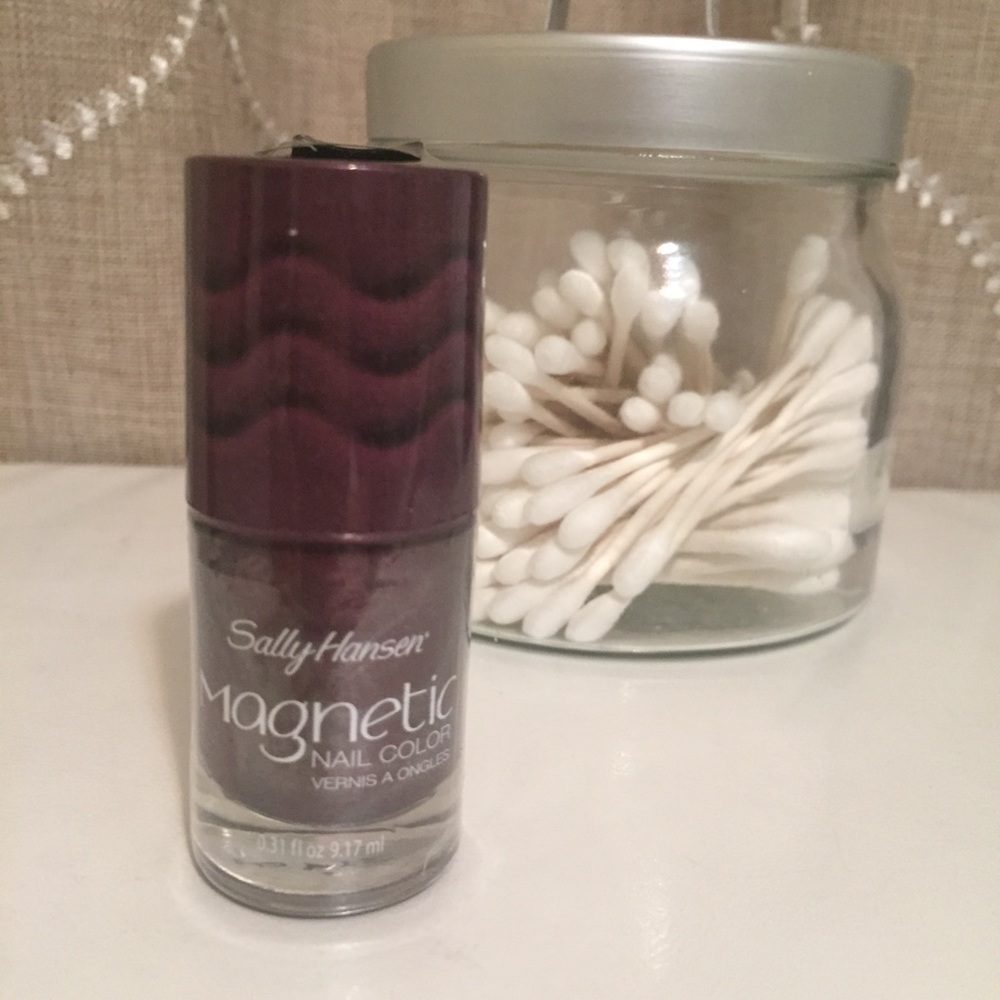 Purple Magnetic Nail Polish