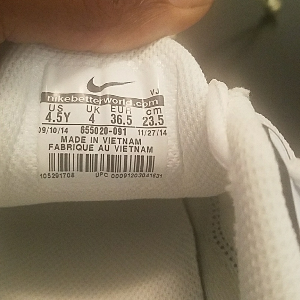 ***SOLD*** NIKE - Picture 3 of 4