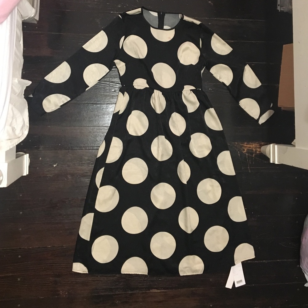 Polka dot trendy, dressy dress