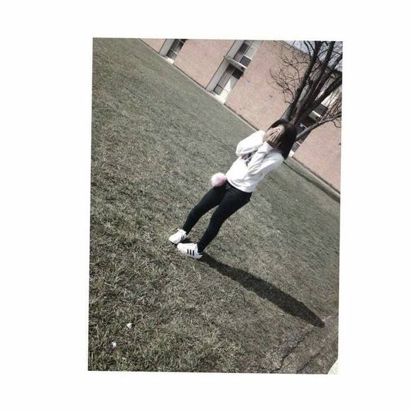 Meet your Posher, Alona - Picture 1 of 1