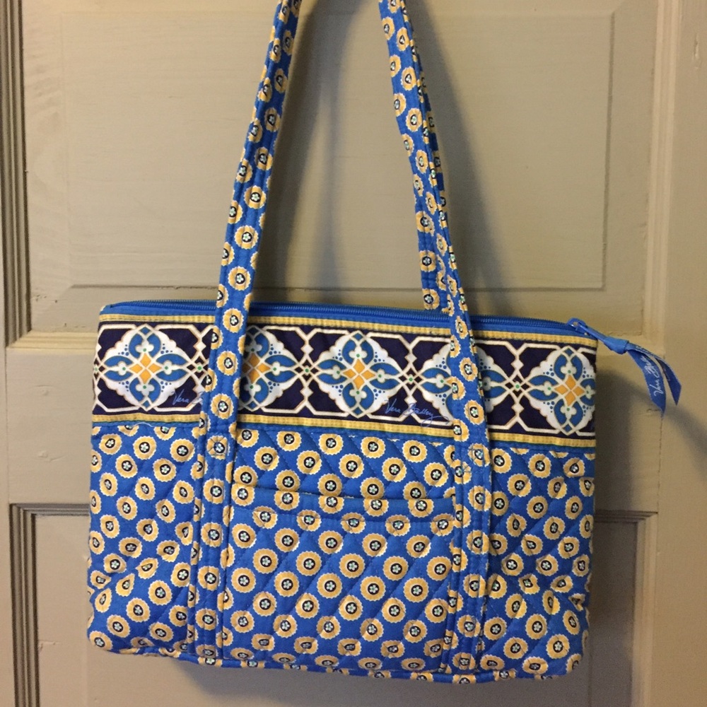 Vera Bradley Blue Riviera Betsy