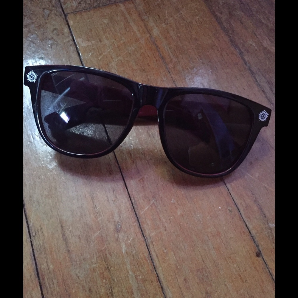 ❌SOLD❌Supernatural sunglasses