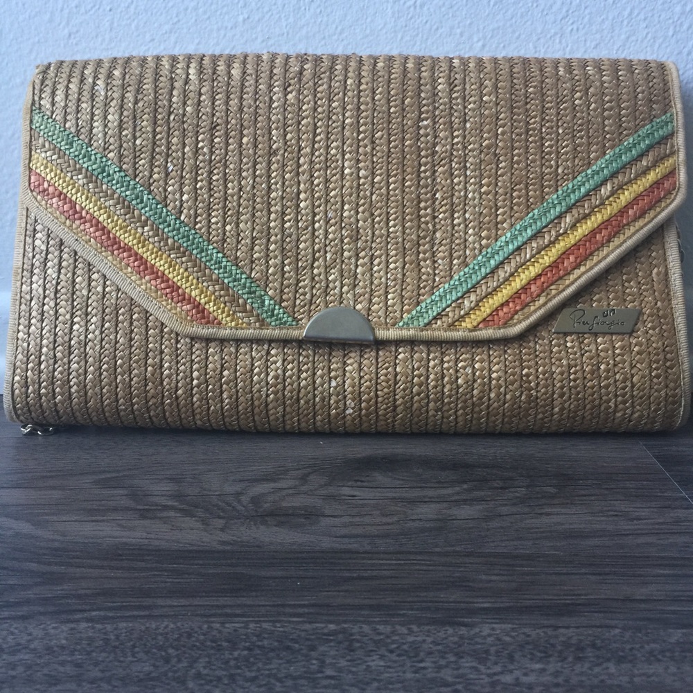 Straw Clutch with Optional Gold Crossbody Strap