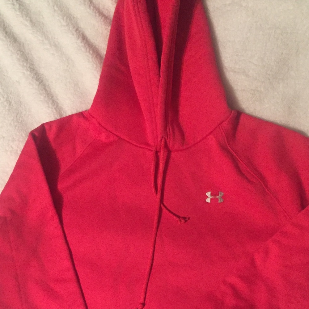 Under Armour Woman's Hoodie (Medium)