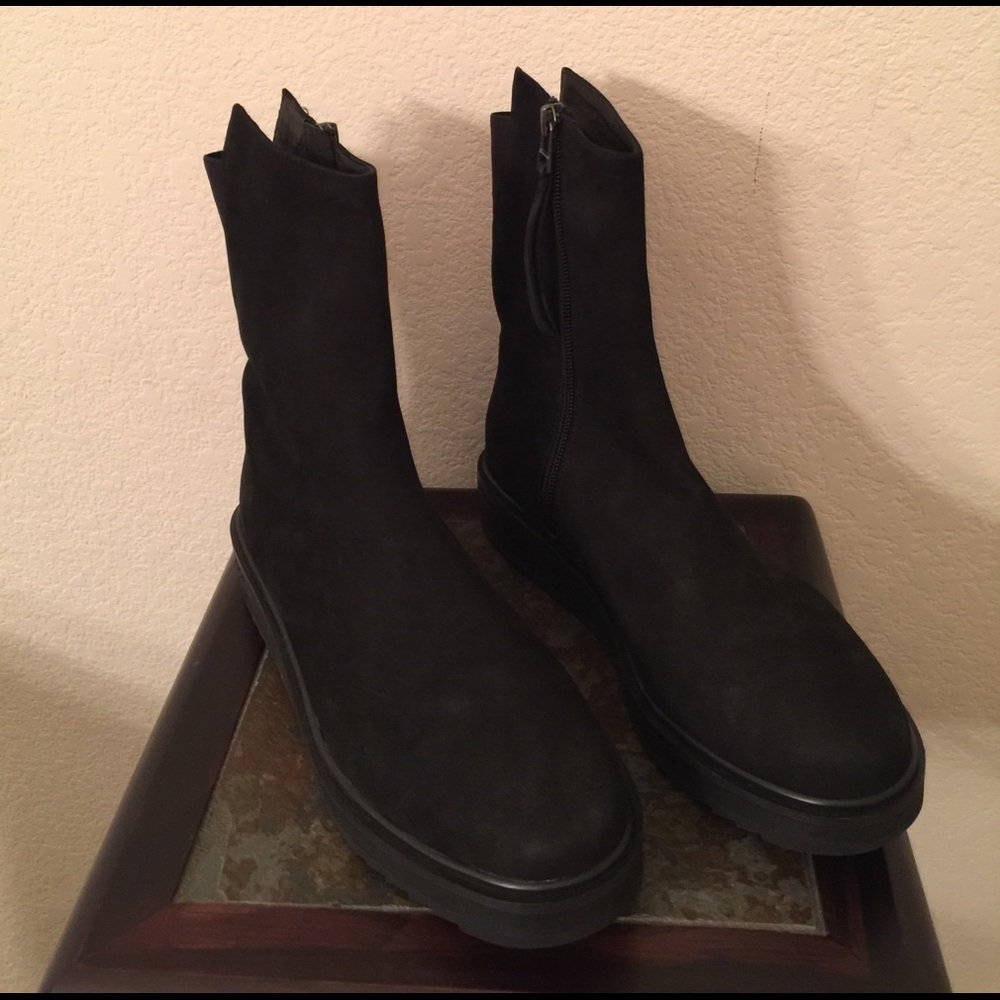 Claeyton wood black zip suede boots size 38.5/8.5