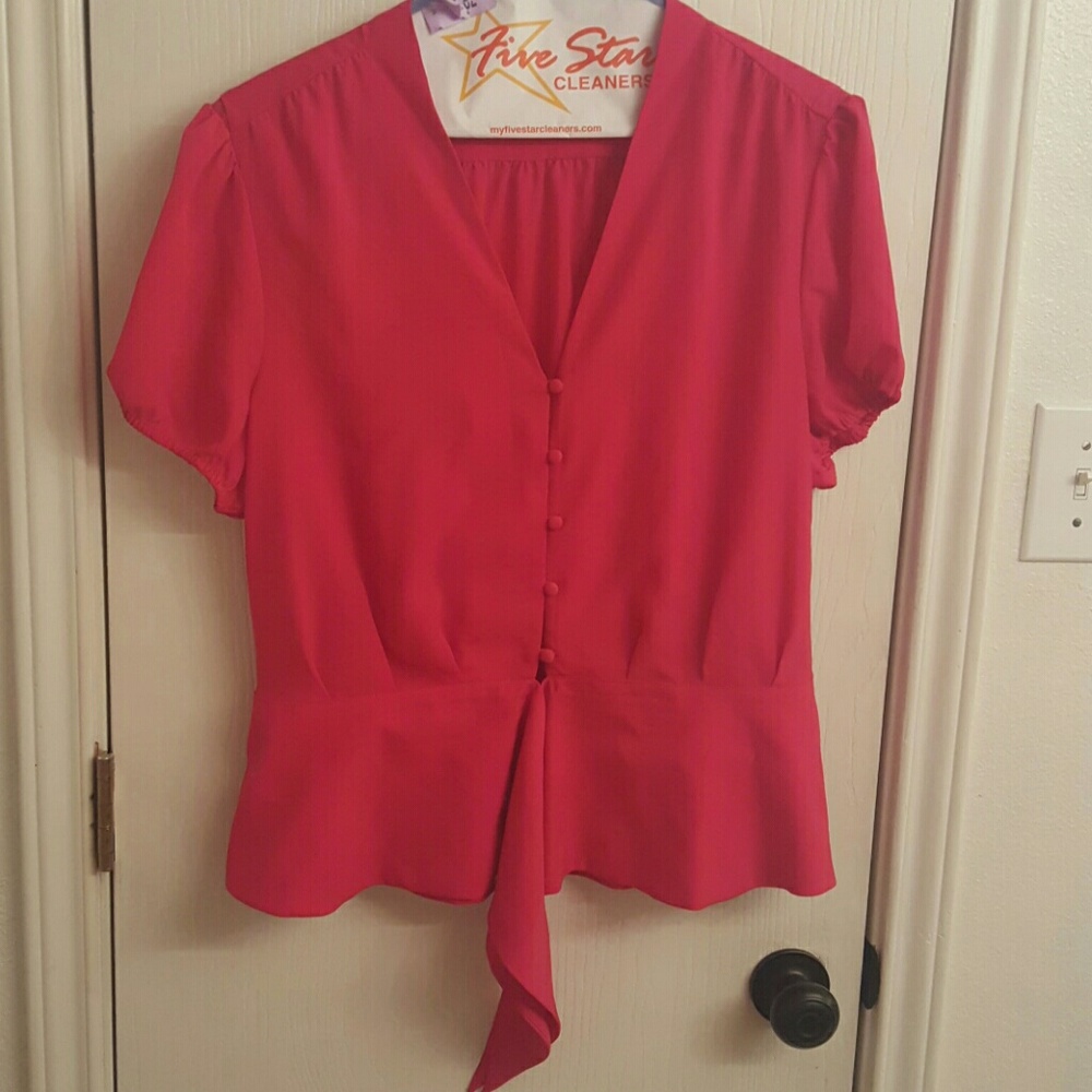 Silky-smooth blouse pink