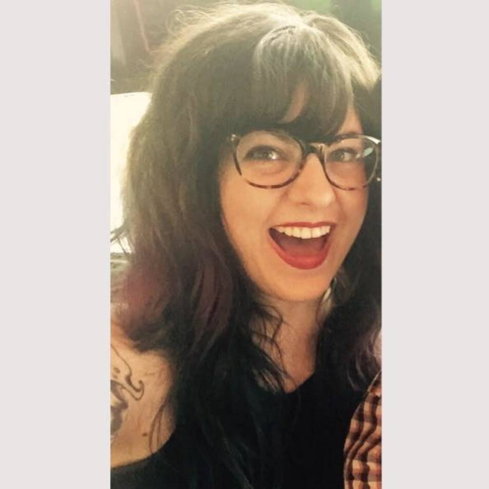 Meet your Posher, Tessa