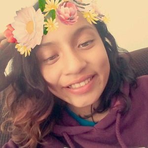 Meet your Posher, Alejandra