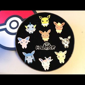 Nintendo Pokemon Cute Eevee Brooch Badge Pin Anime