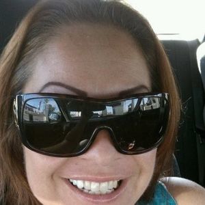 Meet your Posher, Blanca