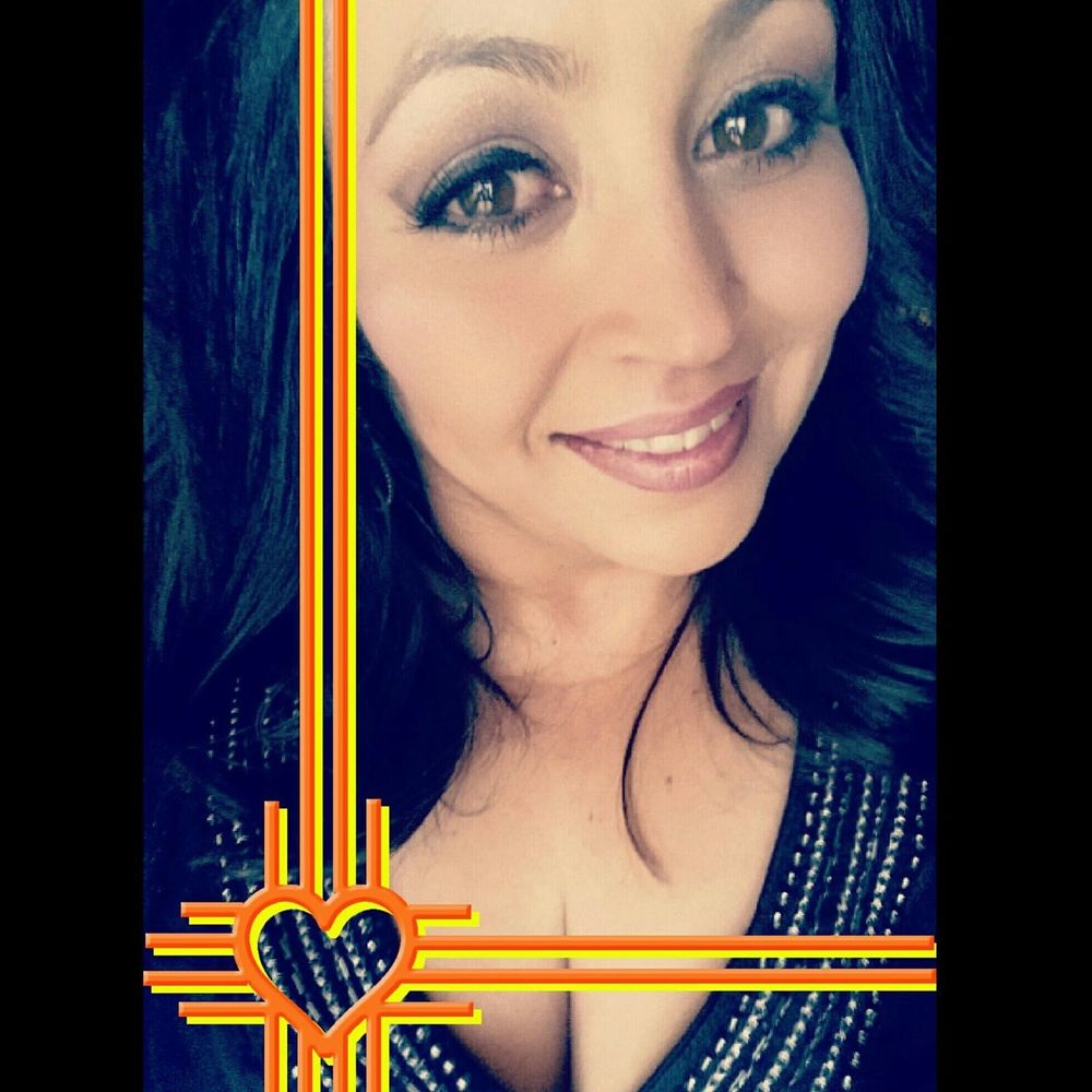 Meet your Posher, Laurie