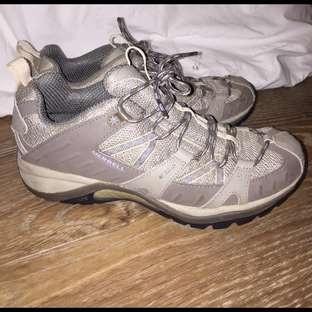 Air cushion merrel hiking shoes