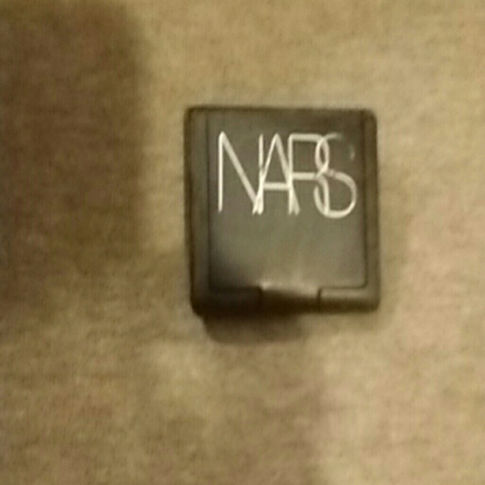 NARS shadow - Picture 2 of 4