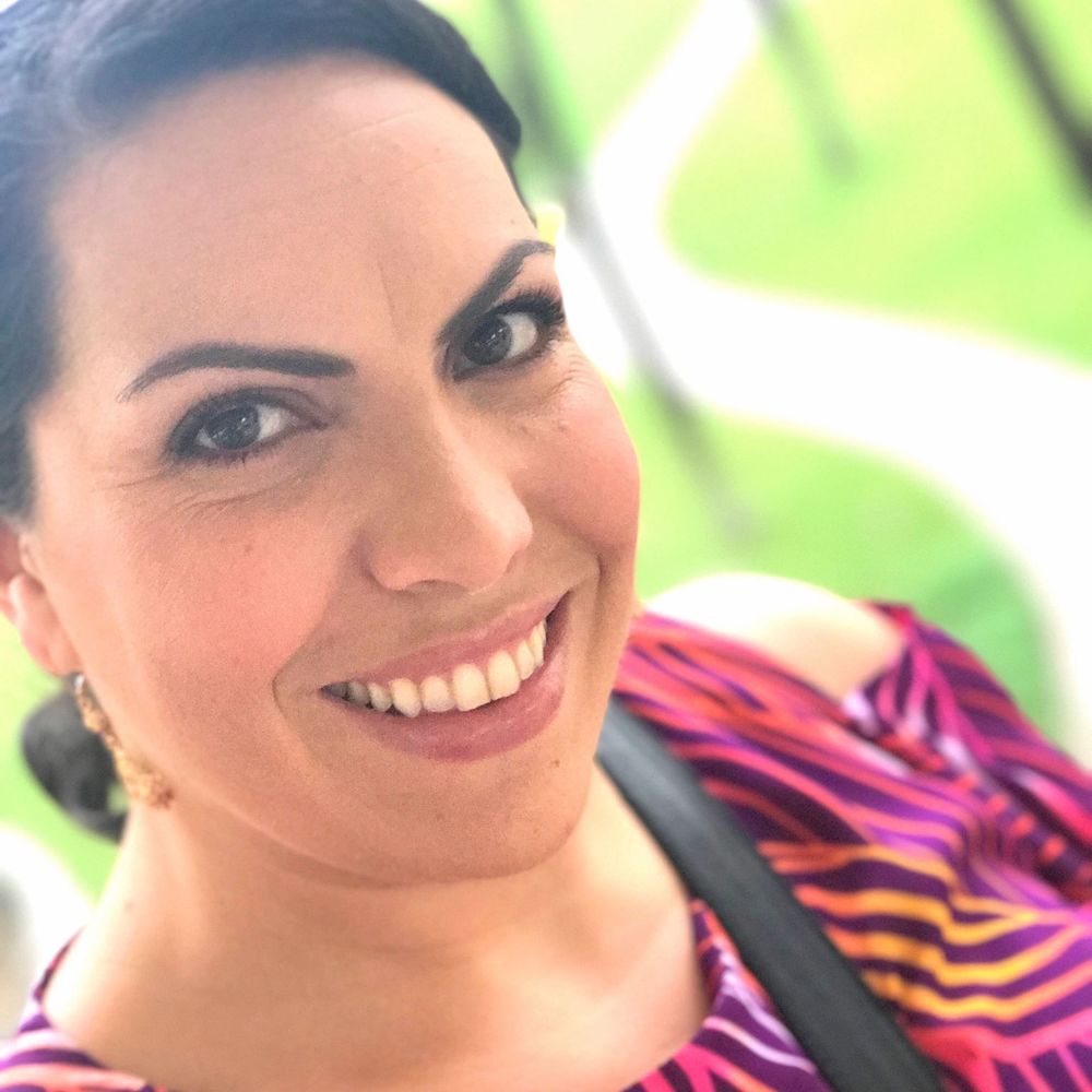 Meet your Posher, Aylin