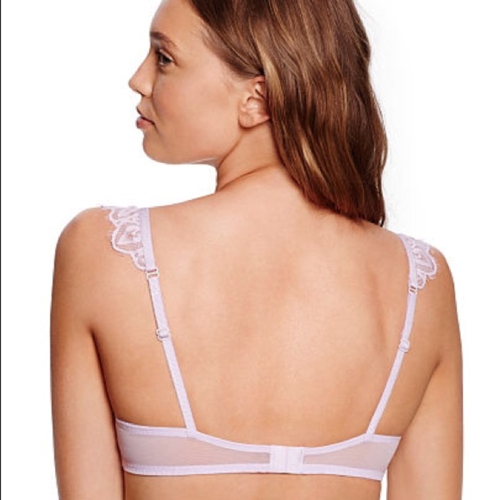 PINK Victoria's Secret Push-Up Bra - Picture 2 of 3