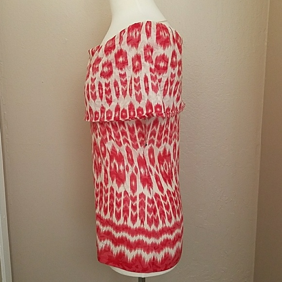 🌷NEW🌷I.N.C.~ OFF THE SHOULDER TOP - Picture 2 of 6