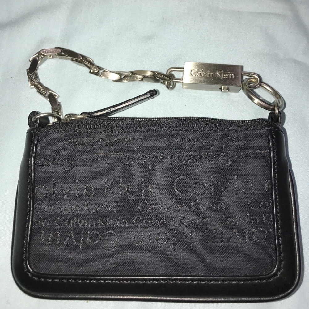 Calvin Klein black key and card case