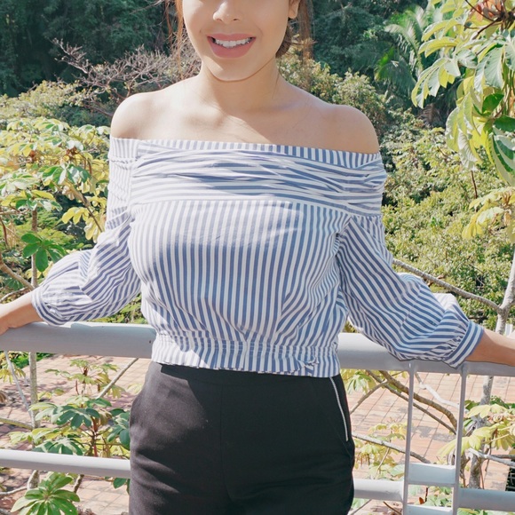 Zara Tops - SOLD!!! Zara Over the Shoulder Blouse