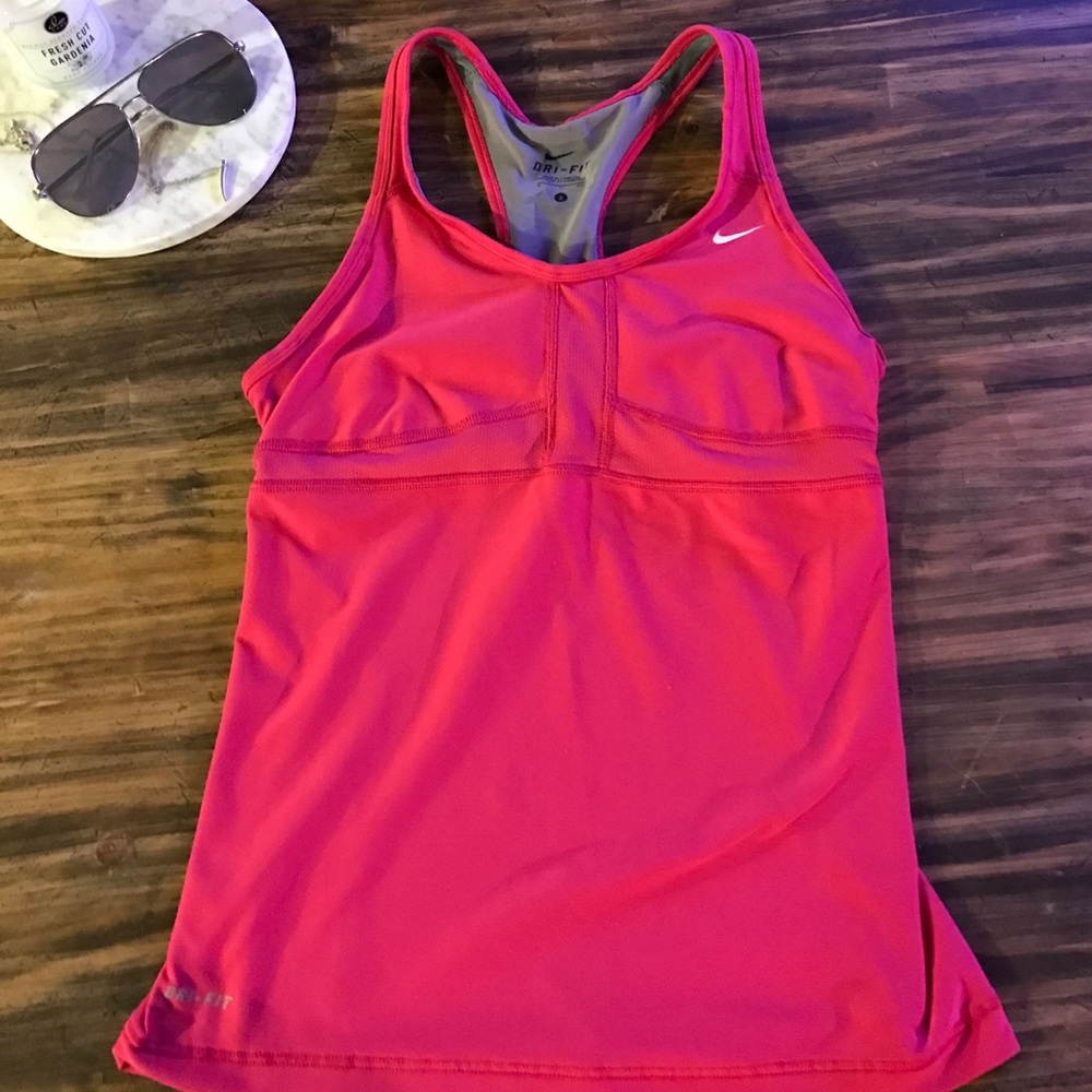 Nike dri-fit workout top