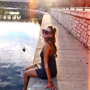 Meet your Posher, Hannah