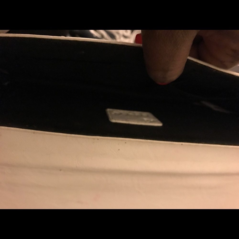 Purse - Picture 3 of 4