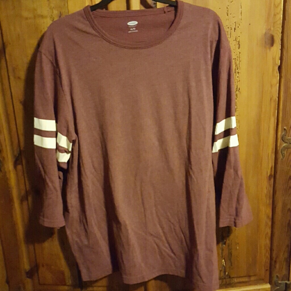 Maroon ringer 3/4 tee