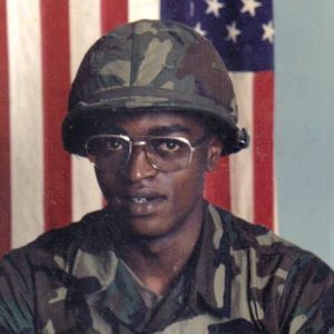 Meet your Posher, Ernest