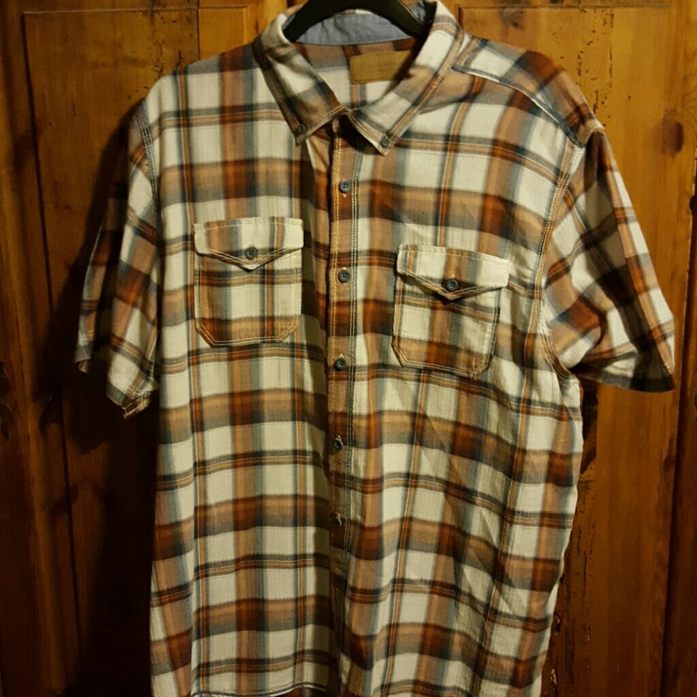 Short sleve camp shirt