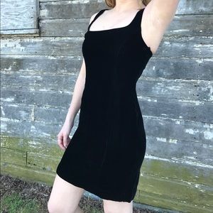 Beautiful vintage 90s velvet dress Beautiful vintage 90s velvet dress