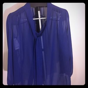 Sheer 3/4 sleeve cobalt blue top