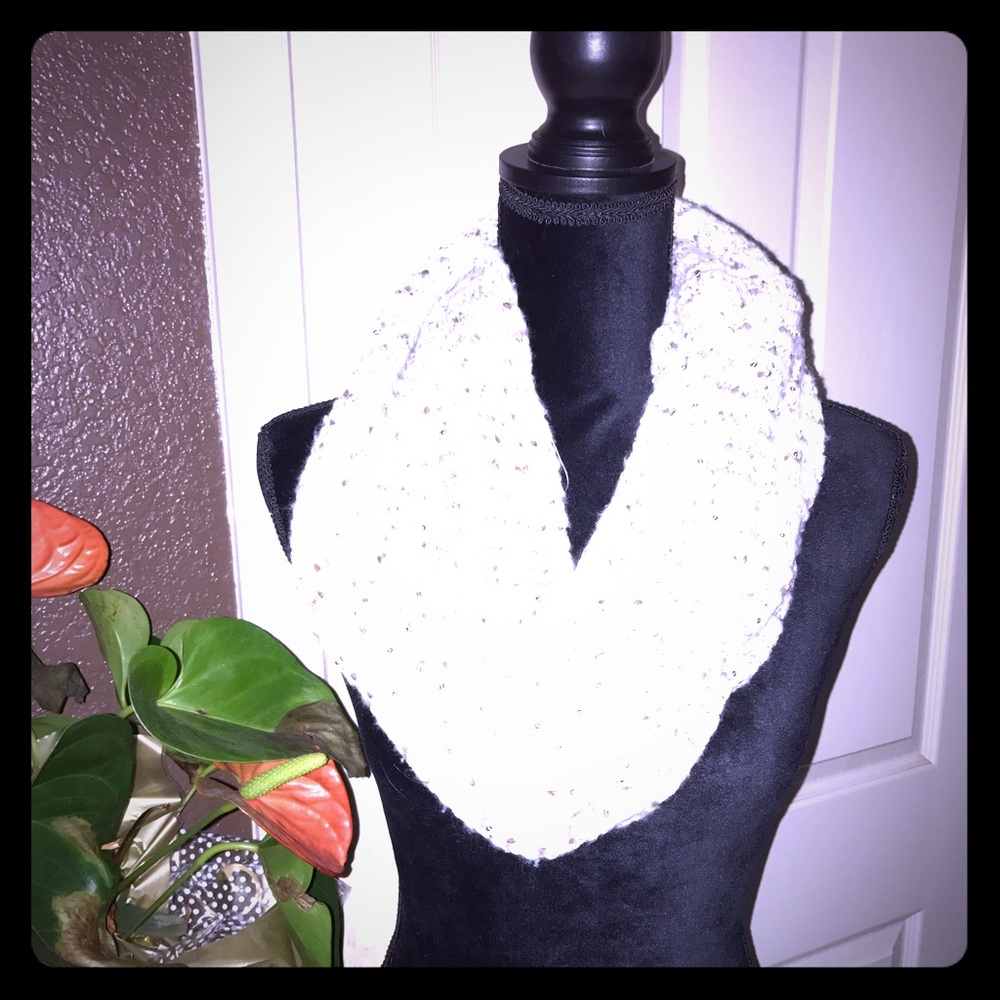 Infinity Chunky 💎 Bling Scarf
