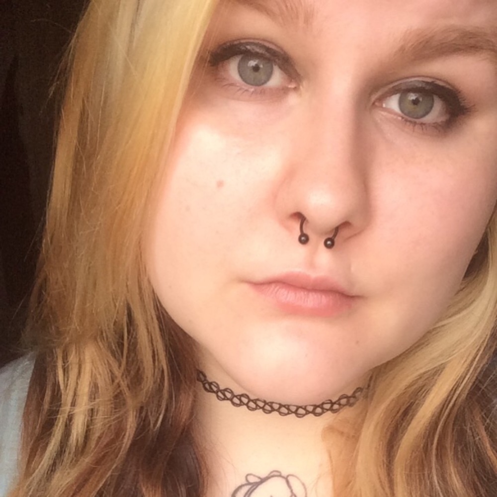 Meet your Posher, Alex