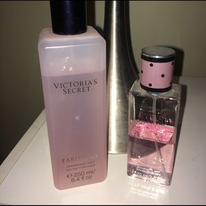 2 Victoria's Secret fragrance mists