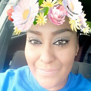 Meet your Posher, Claudia