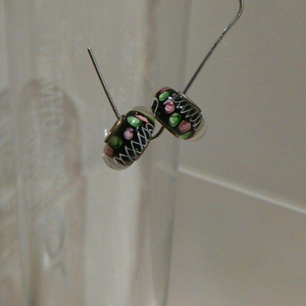Set of 2 Glass Beads