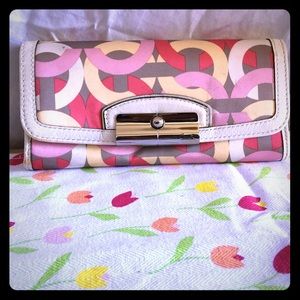 Coach wallet