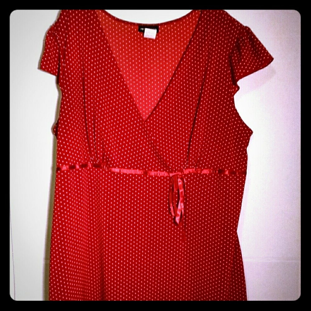 Polka dotted  red burgundy short sleeve blouse 3x