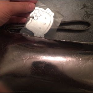 Sephora x Hello Kitty Bowtique Clutch: Silver