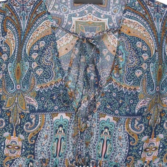 Boho Keyhole Tunic - Picture 6 of 8