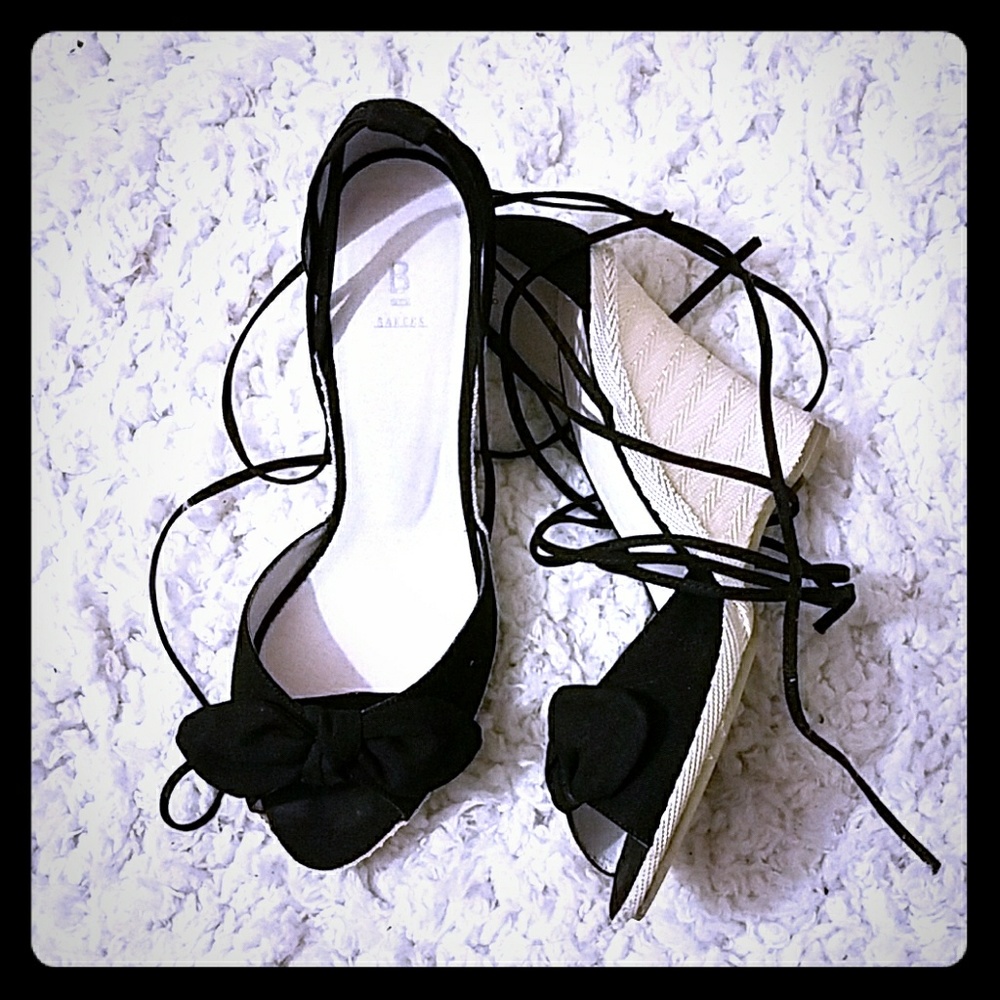 Summer wedge