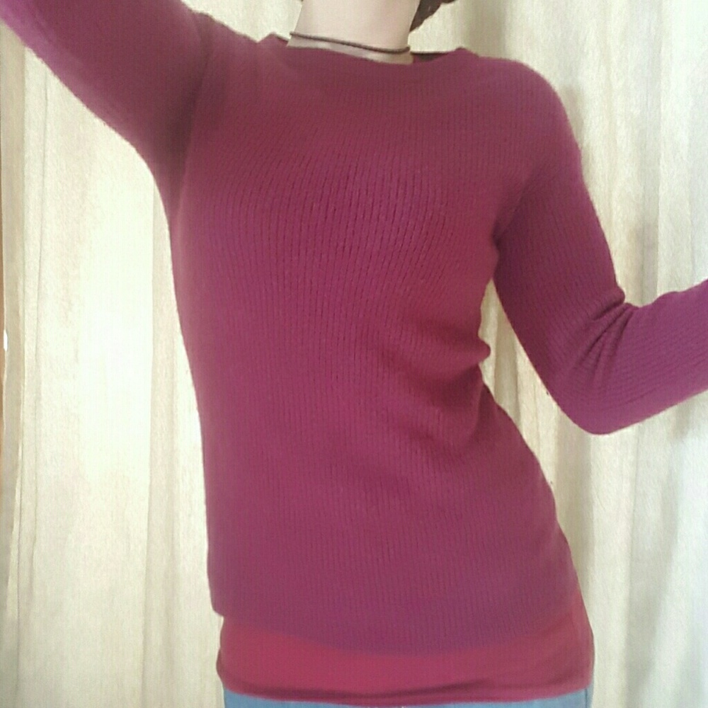 Garnet Hill, Magenta lightweight sweater/top.