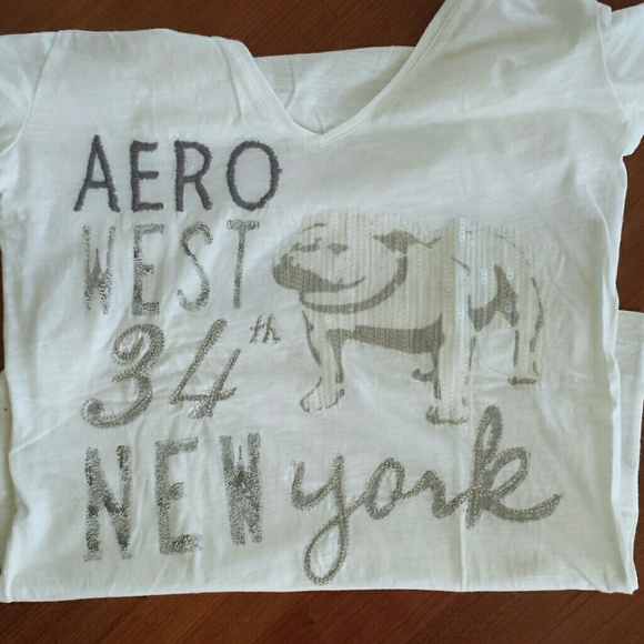 Aeropostale v neck tshirt - Picture 1 of 3